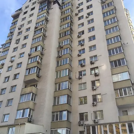 Skyhome Goloseevsky 2* Kiev