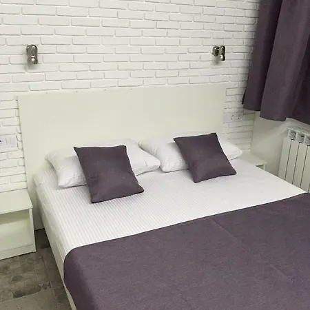 Gasthof Skyhome Goloseevsky 2*